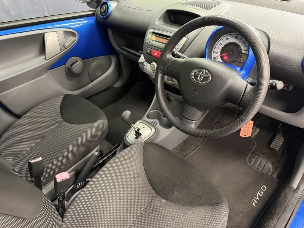 Used Toyota AYGO 2010 for sale - 78110721: Photo 16