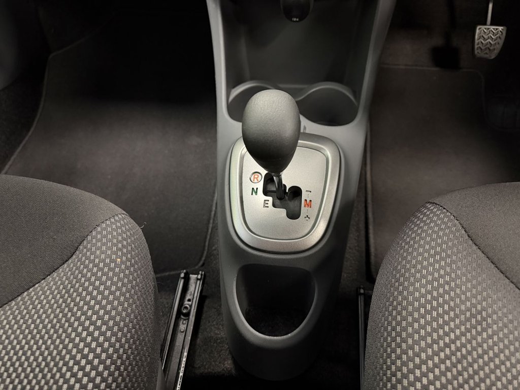 Used Toyota AYGO 2010 for sale - 78110721: Photo 20