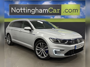 Volkswagen - Passat