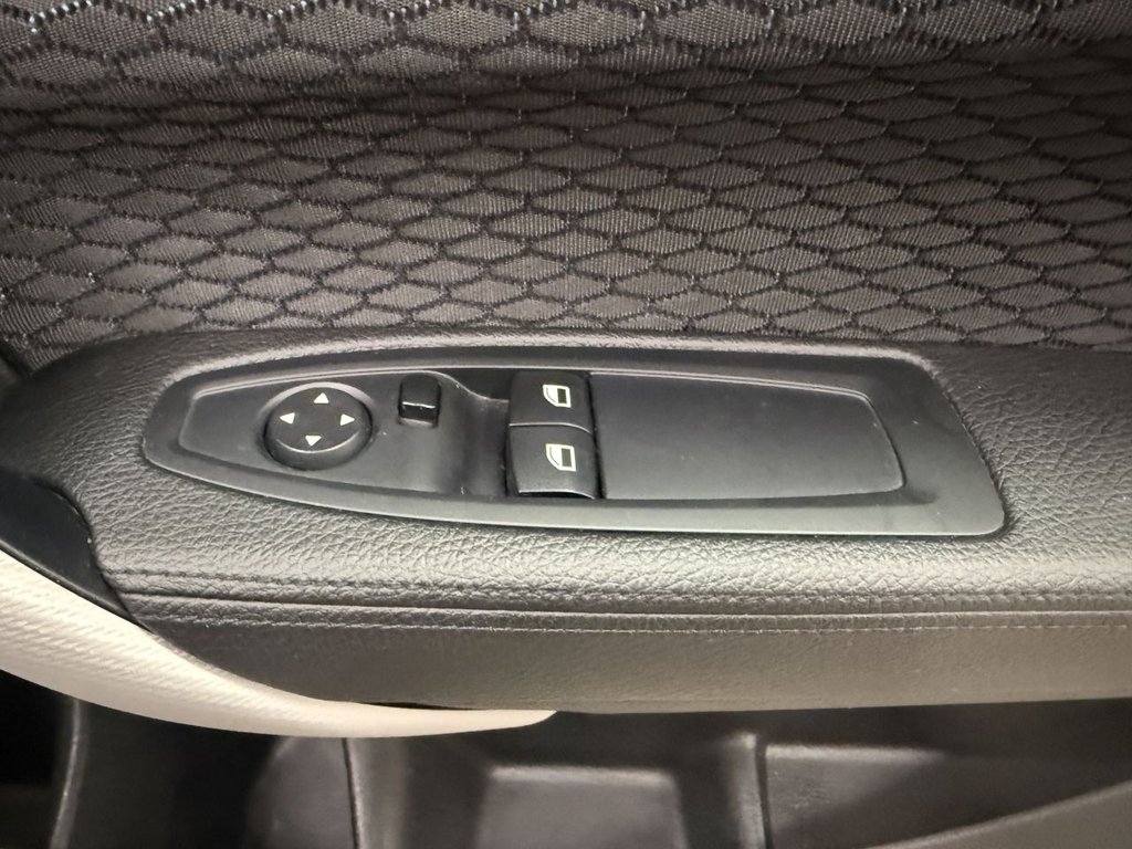 Used BMW 1 Series 2015 for sale - 77250580: Photo 15