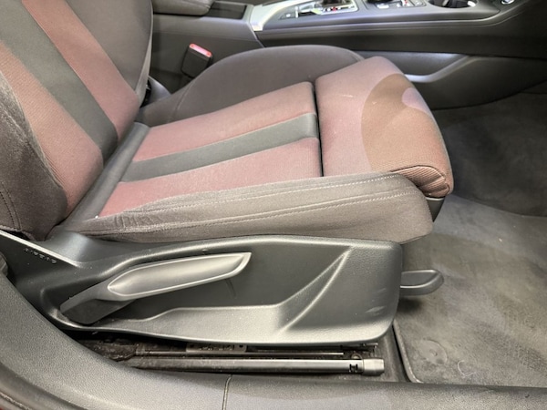 Used Audi A4 2016 for sale - 76317157: Photo 17