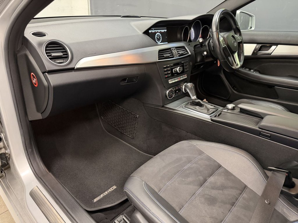 Used Mercedes-Benz C Class 2014 for sale - 77608668: Photo 29