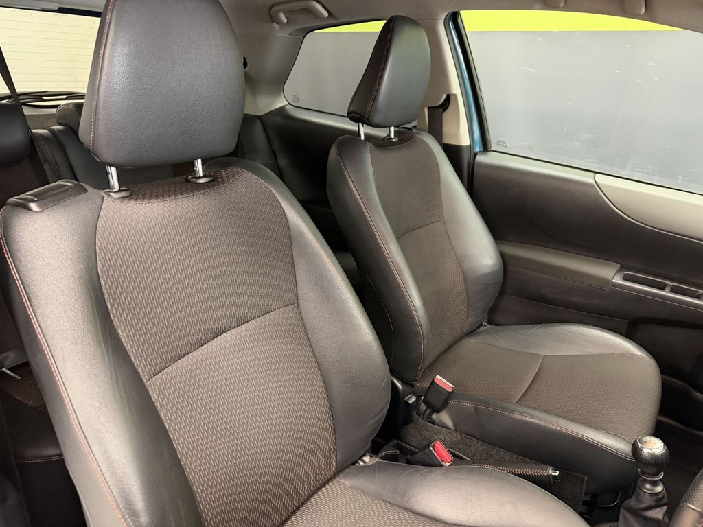 Used Toyota Yaris 2011 for sale - 77891298: Photo 20