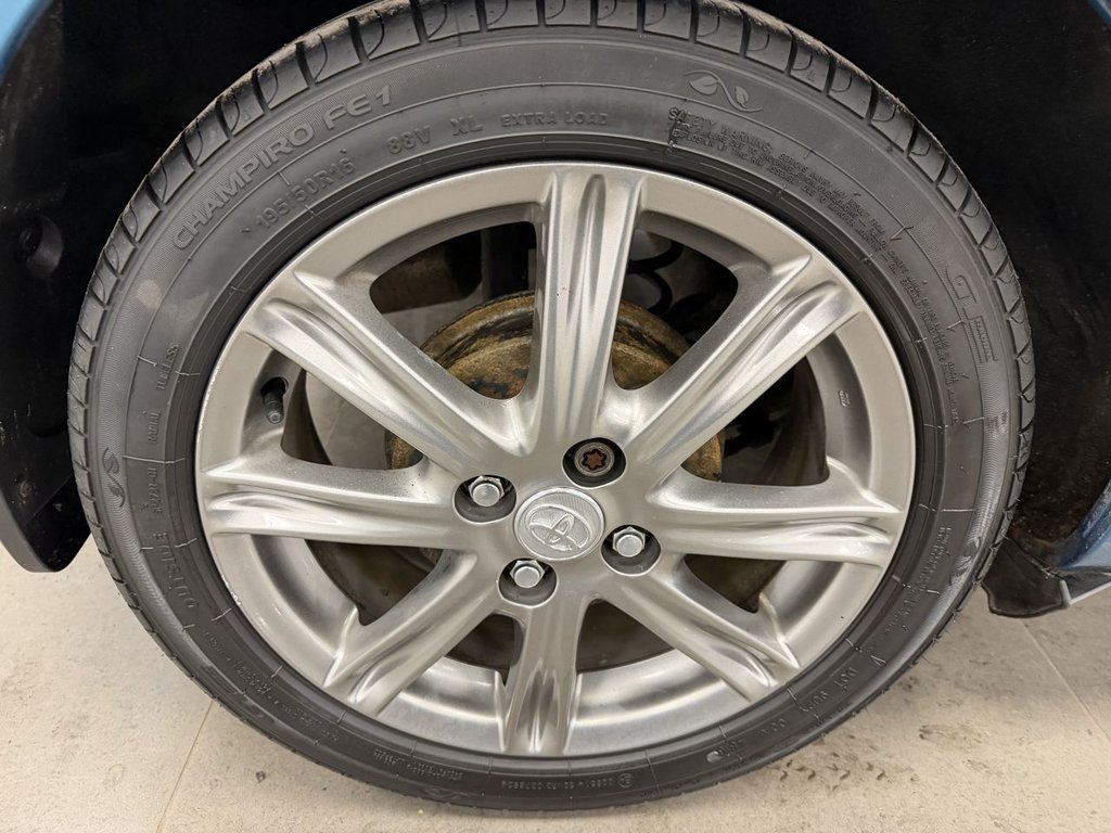 Used Toyota Yaris 2011 for sale - 77891298: Photo 38