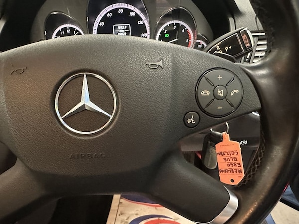 Used Mercedes-Benz E-Class 2012 for sale - 74968475: Photo 23
