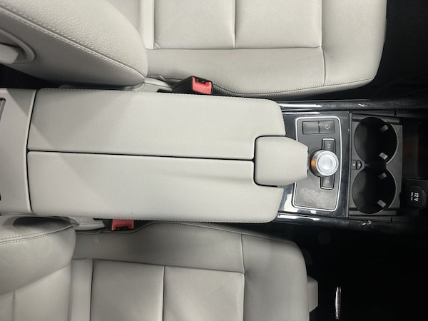 Used Mercedes-Benz E-Class 2012 for sale - 74968475: Photo 34