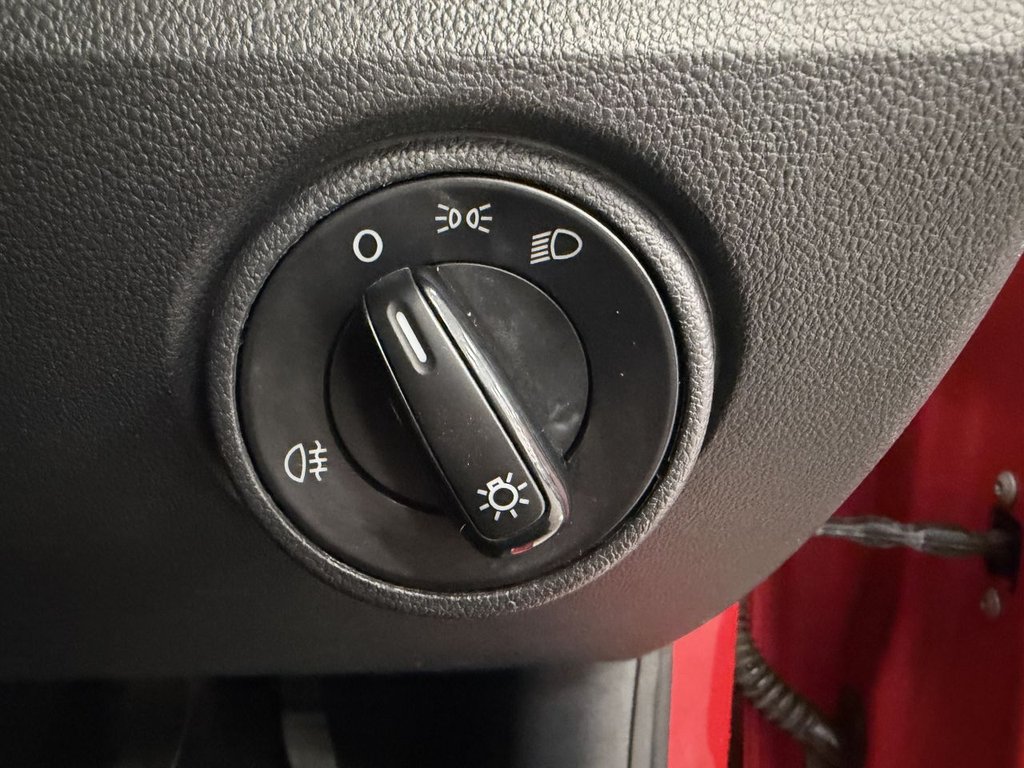 Used Volkswagen up! 2014 for sale - 78167239: Photo 15