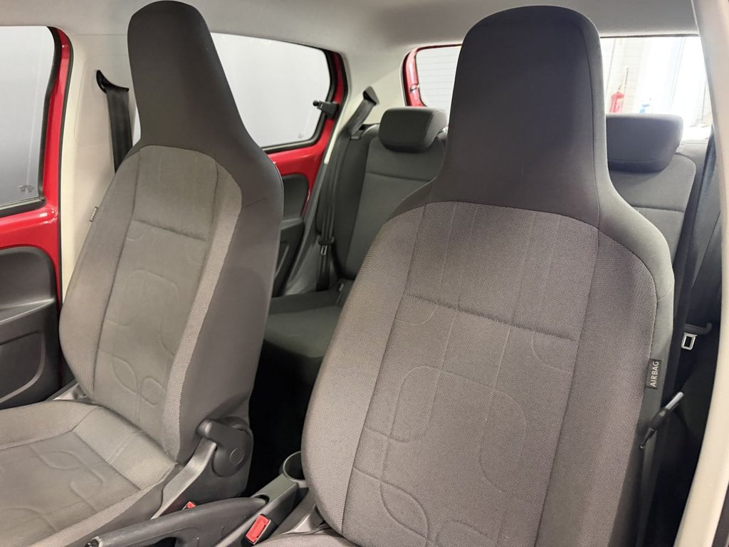 Used Volkswagen up! 2014 for sale - 78167239: Photo 24