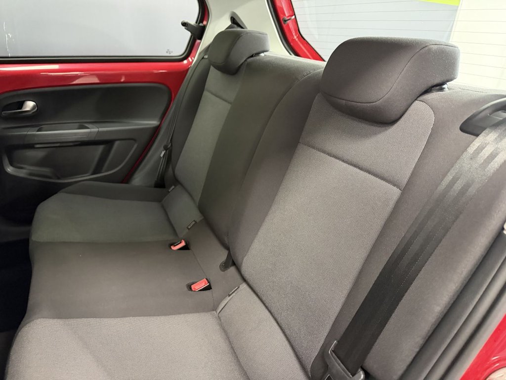 Used Volkswagen up! 2014 for sale - 78167239: Photo 28