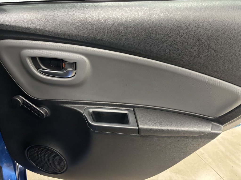 Used Toyota Yaris 2016 for sale - 77477537: Photo 41