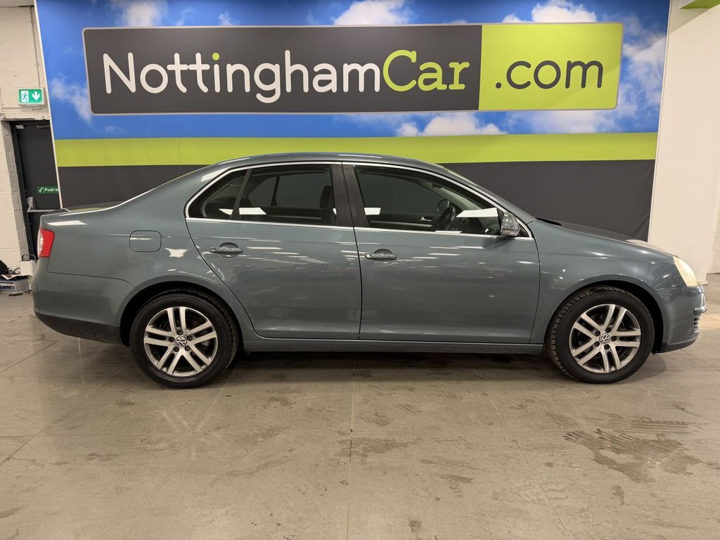 Used Volkswagen Jetta 2008 for sale - 77990904: Photo 4