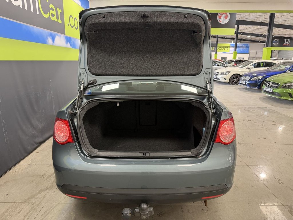 Used Volkswagen Jetta 2008 for sale - 77990904: Photo 7