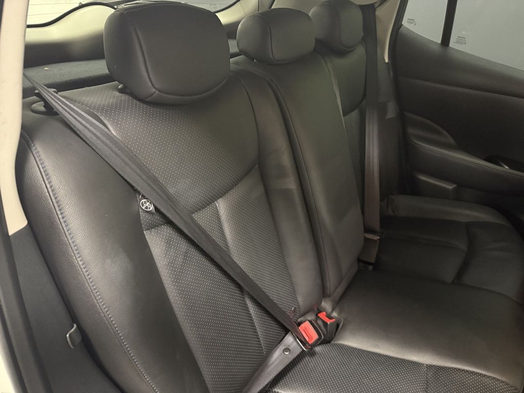 Used Nissan Leaf 2015 for sale - 76751101: Photo 44