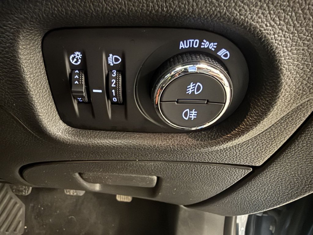 Used Vauxhall Astra 2016 for sale - 76986147: Photo 25