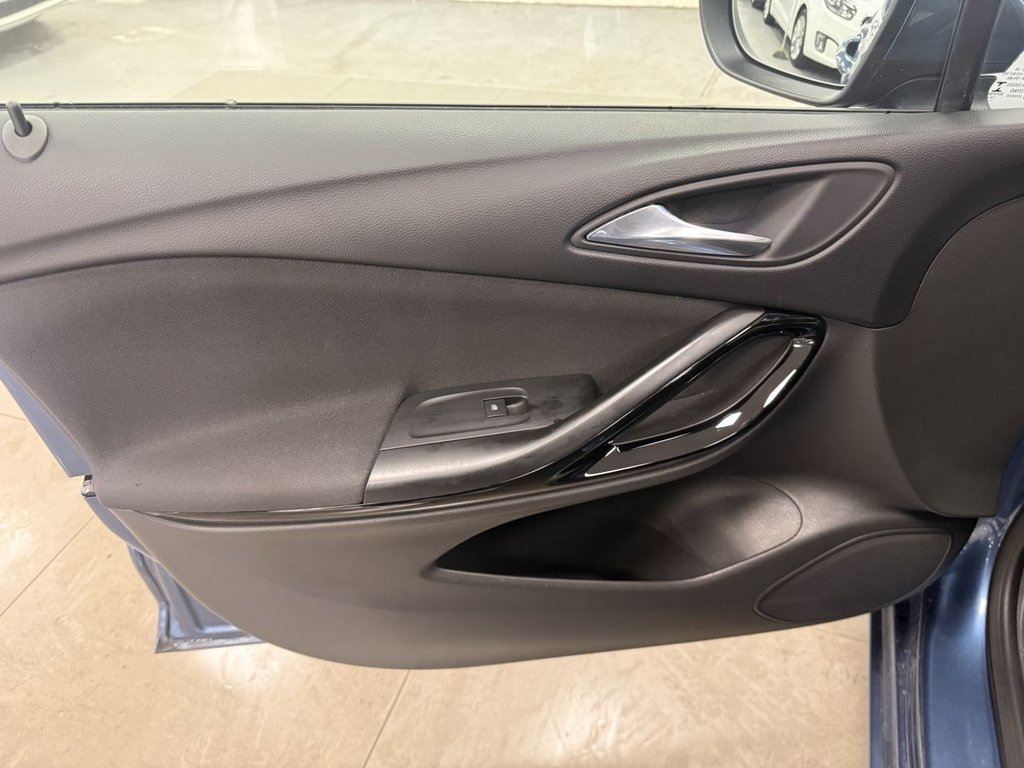 Used Vauxhall Astra 2016 for sale - 76986147: Photo 31