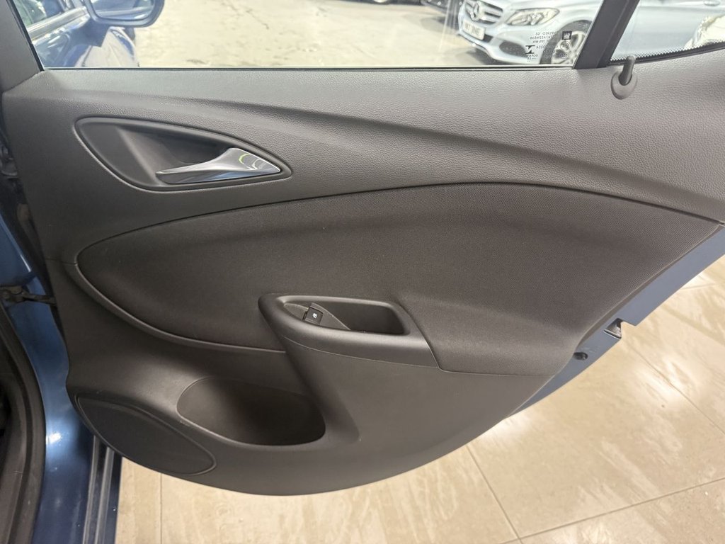 Used Vauxhall Astra 2016 for sale - 76986147: Photo 41