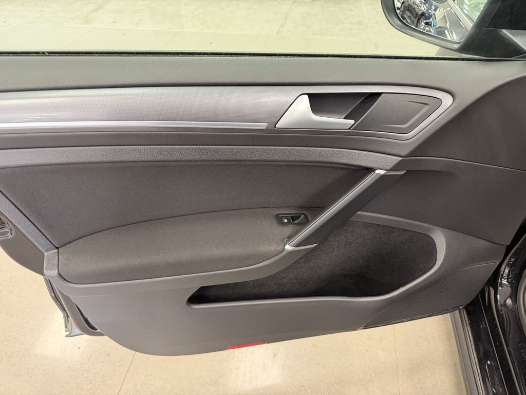 Used Volkswagen Golf 2016 for sale - 78200780: Photo 37