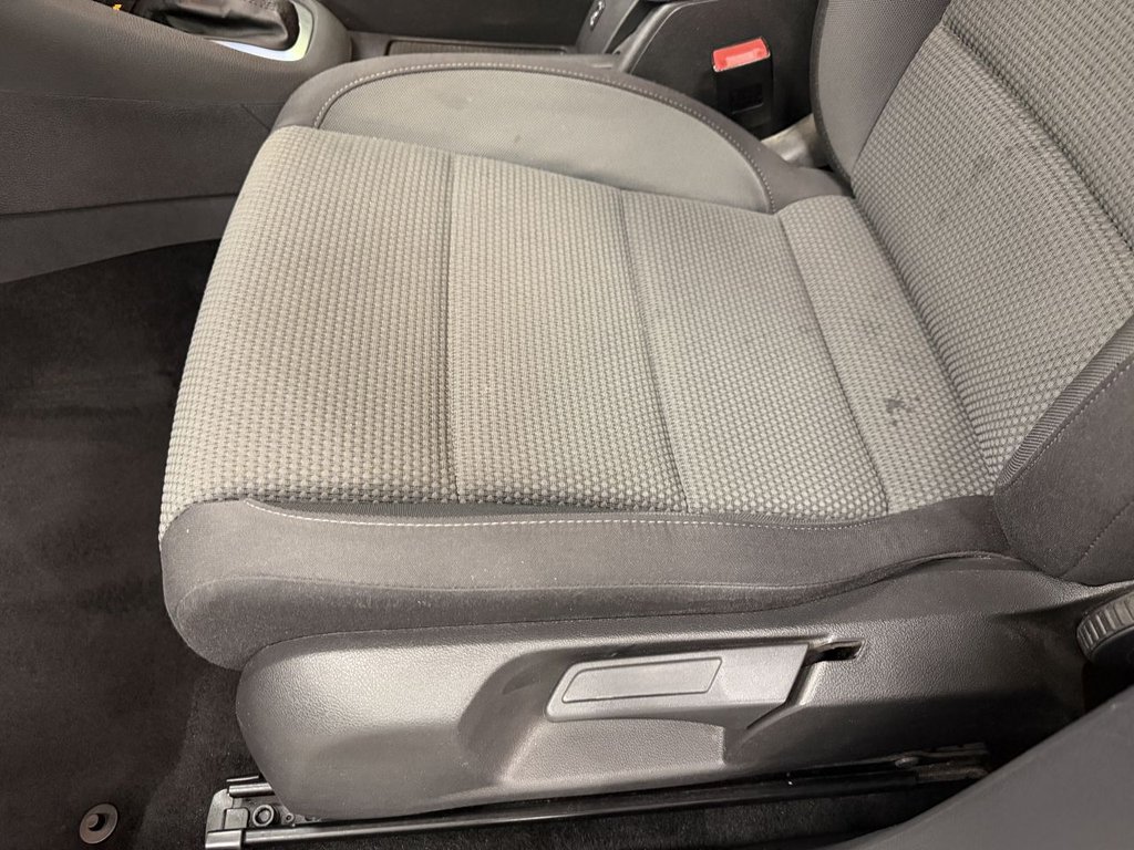 Used Volkswagen Golf 2011 for sale - 77594655: Photo 32