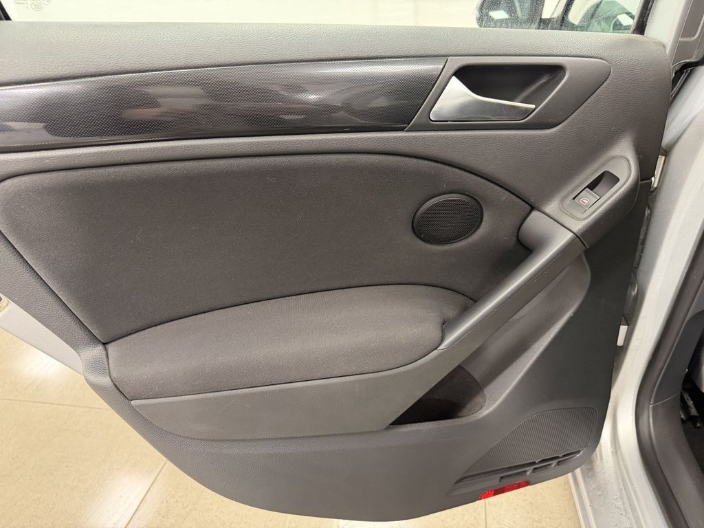 Used Volkswagen Golf 2011 for sale - 77594655: Photo 33