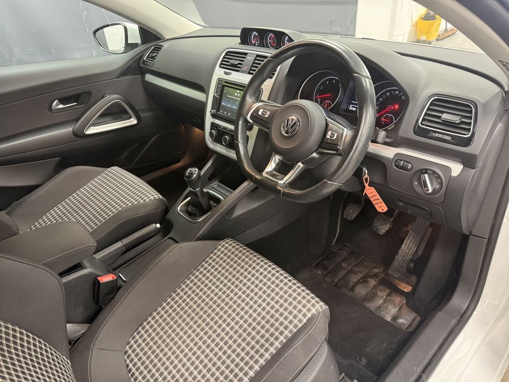 Used Volkswagen Scirocco 2016 for sale - 77007703: Photo 19