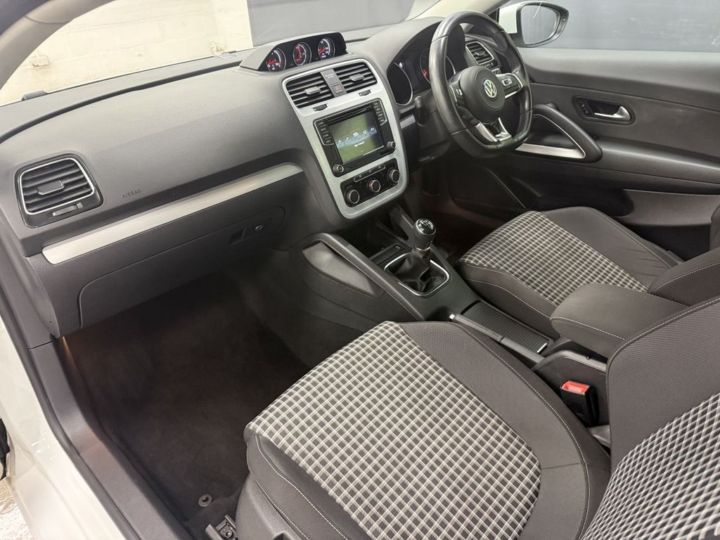 Used Volkswagen Scirocco 2016 for sale - 77007703: Photo 31