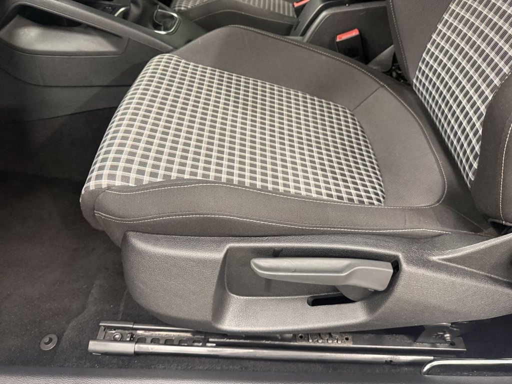 Used Volkswagen Scirocco 2016 for sale - 77007703: Photo 32