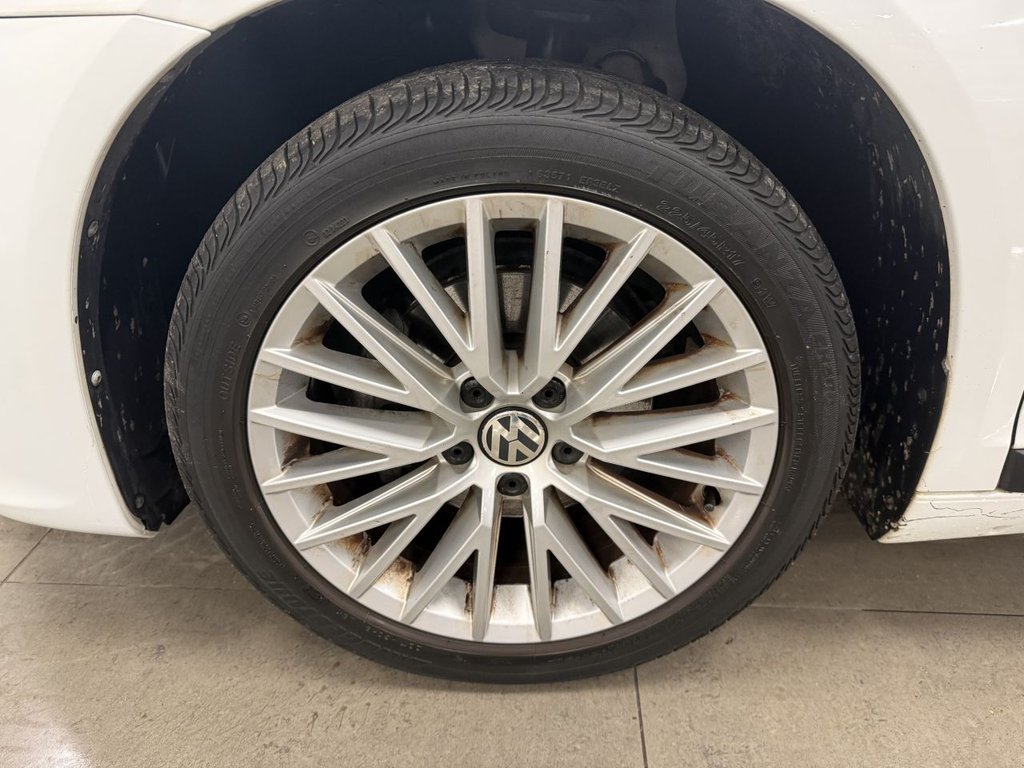 Used Volkswagen Scirocco 2016 for sale - 77007703: Photo 39