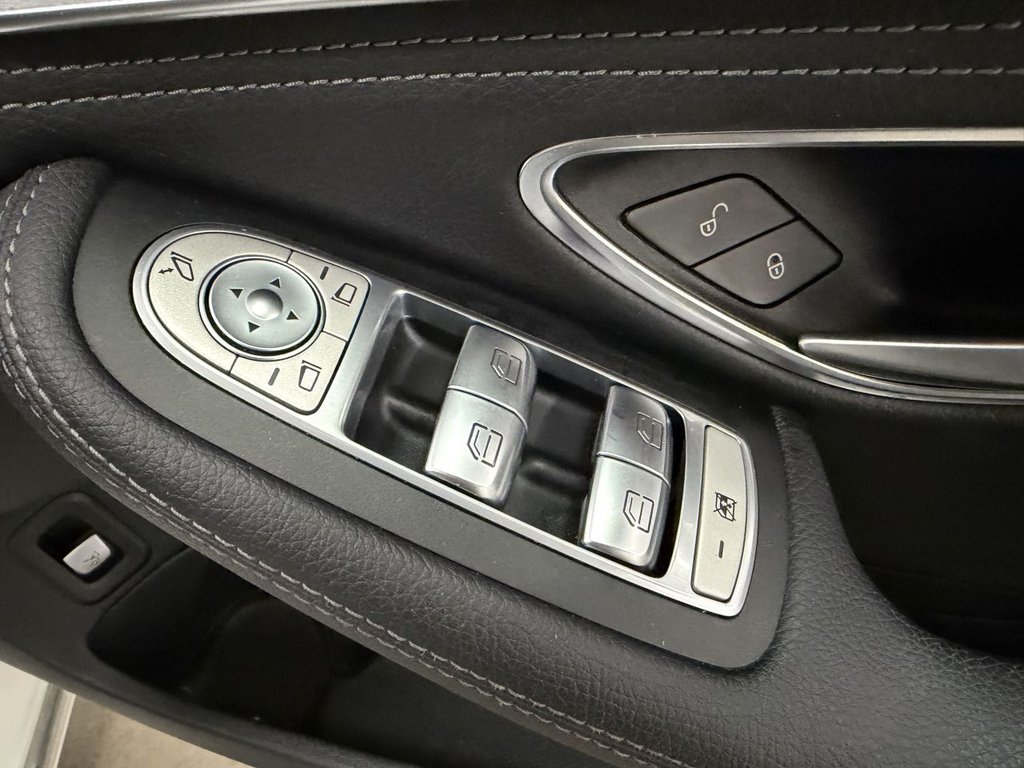 Used Mercedes-Benz C Class 2015 for sale - 77703900: Photo 15