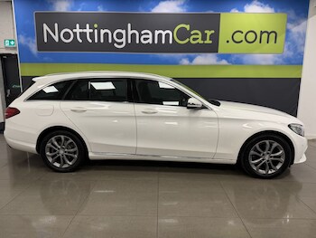 Used Mercedes-Benz C Class 2015 for sale - 77703900: Photo