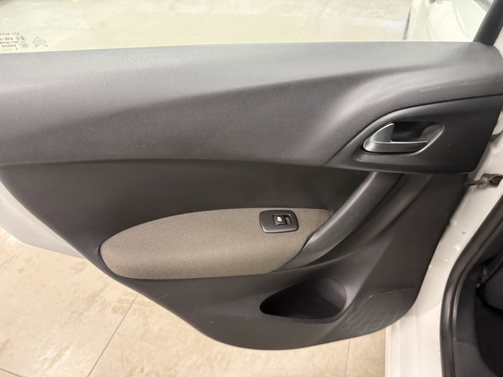 Used Citroen C3 2014 for sale - 77188776: Photo 32