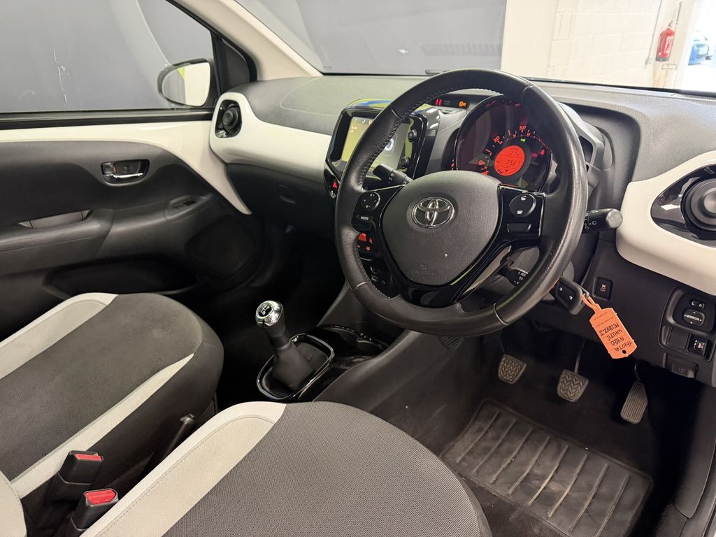 Used Toyota AYGO 2018 for sale - 78167247: Photo 17