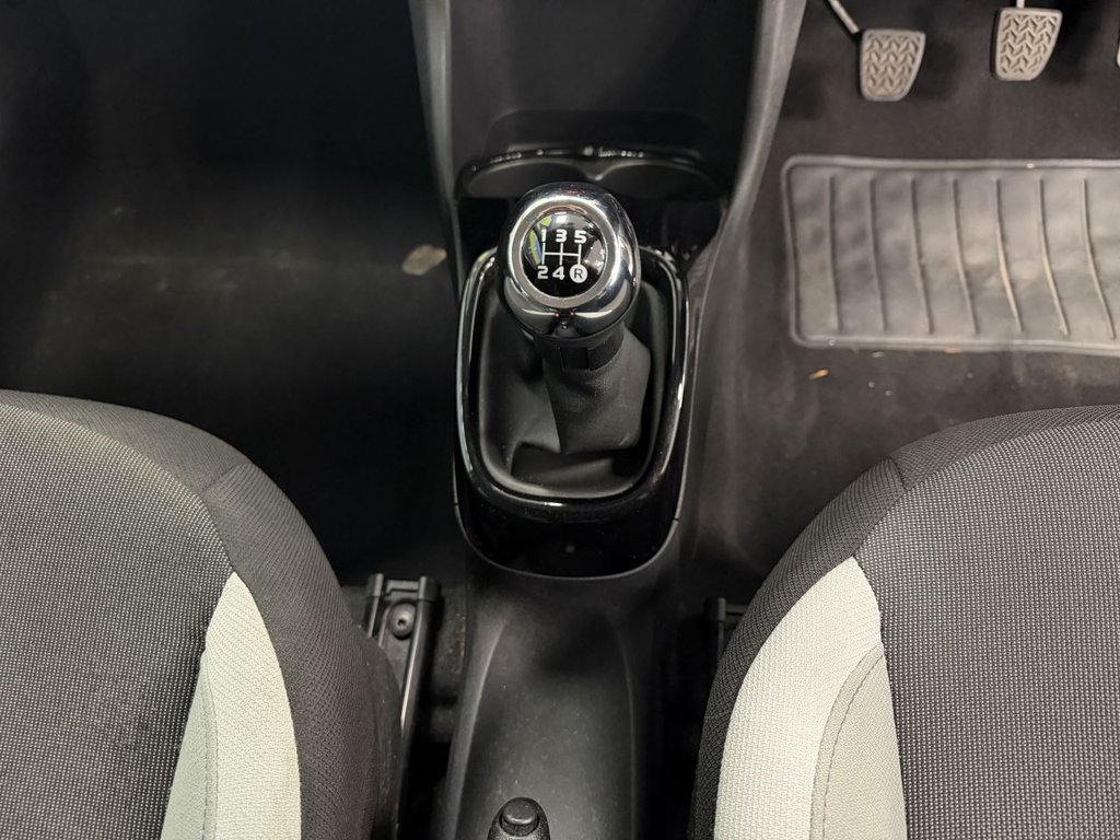 Used Toyota AYGO 2018 for sale - 78167247: Photo 24