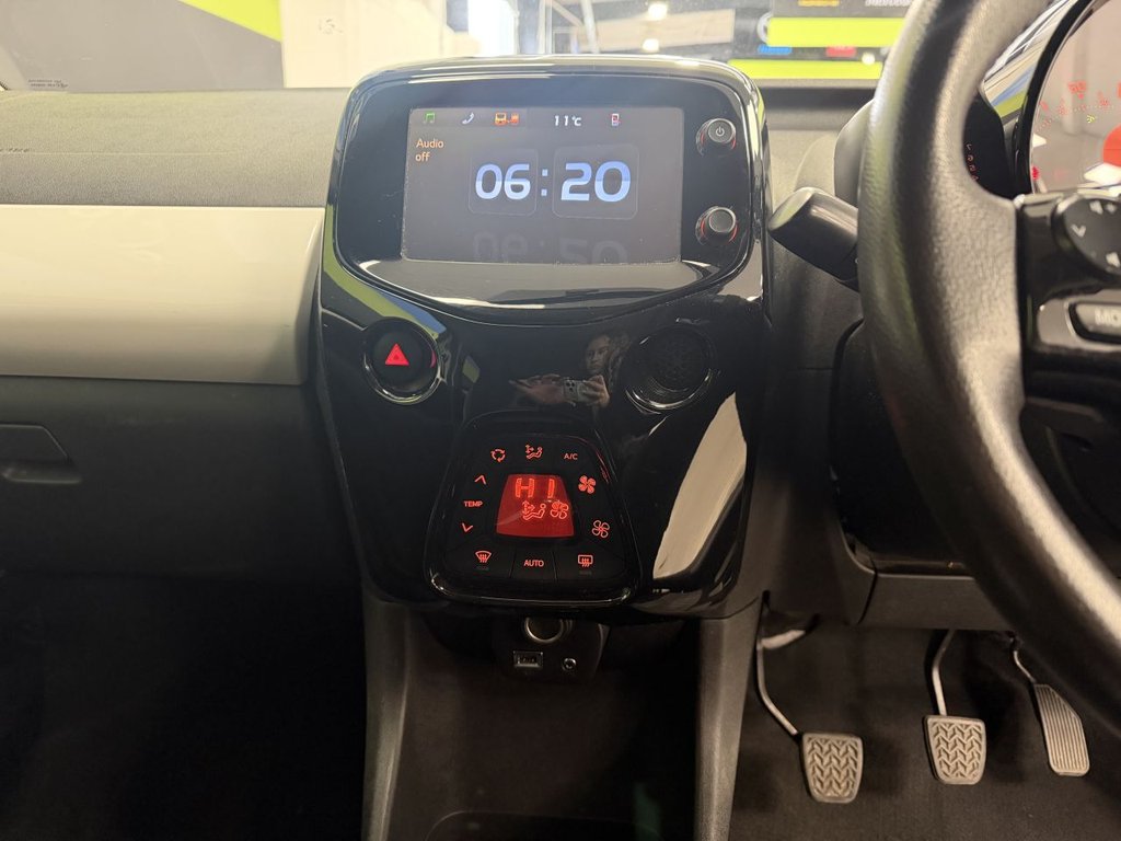 Used Toyota AYGO 2018 for sale - 78167247: Photo 25