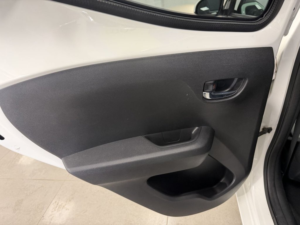 Used Toyota AYGO 2018 for sale - 78167247: Photo 39