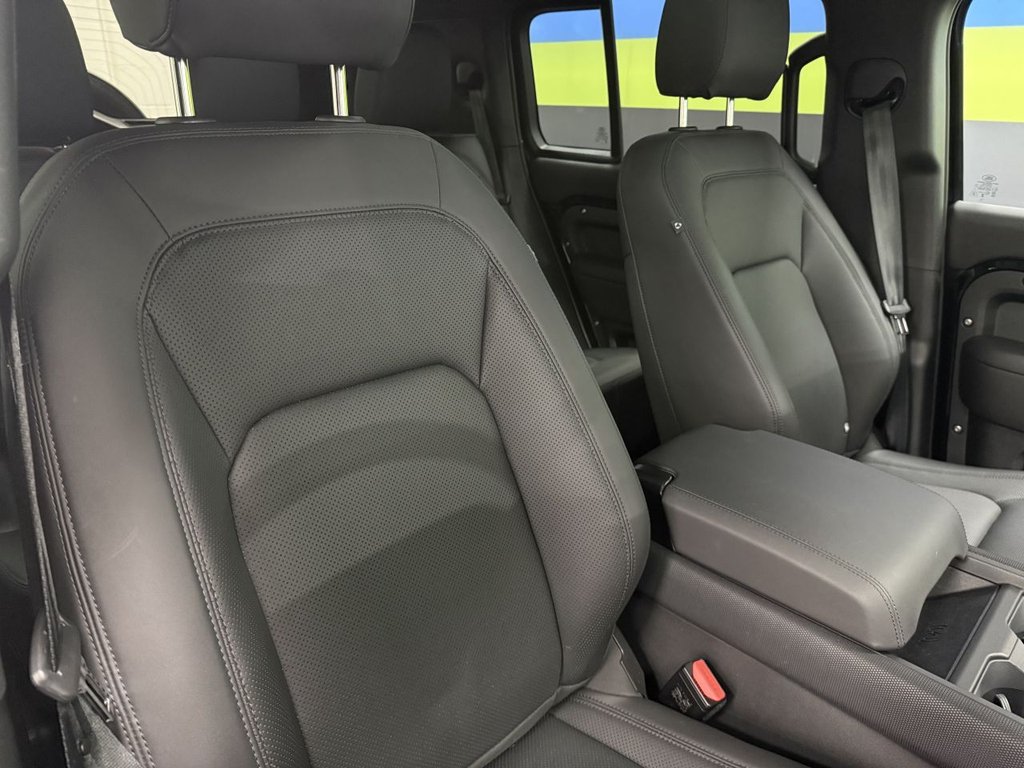 Used Land Rover Defender 2024 for sale - 77059624: Photo 19