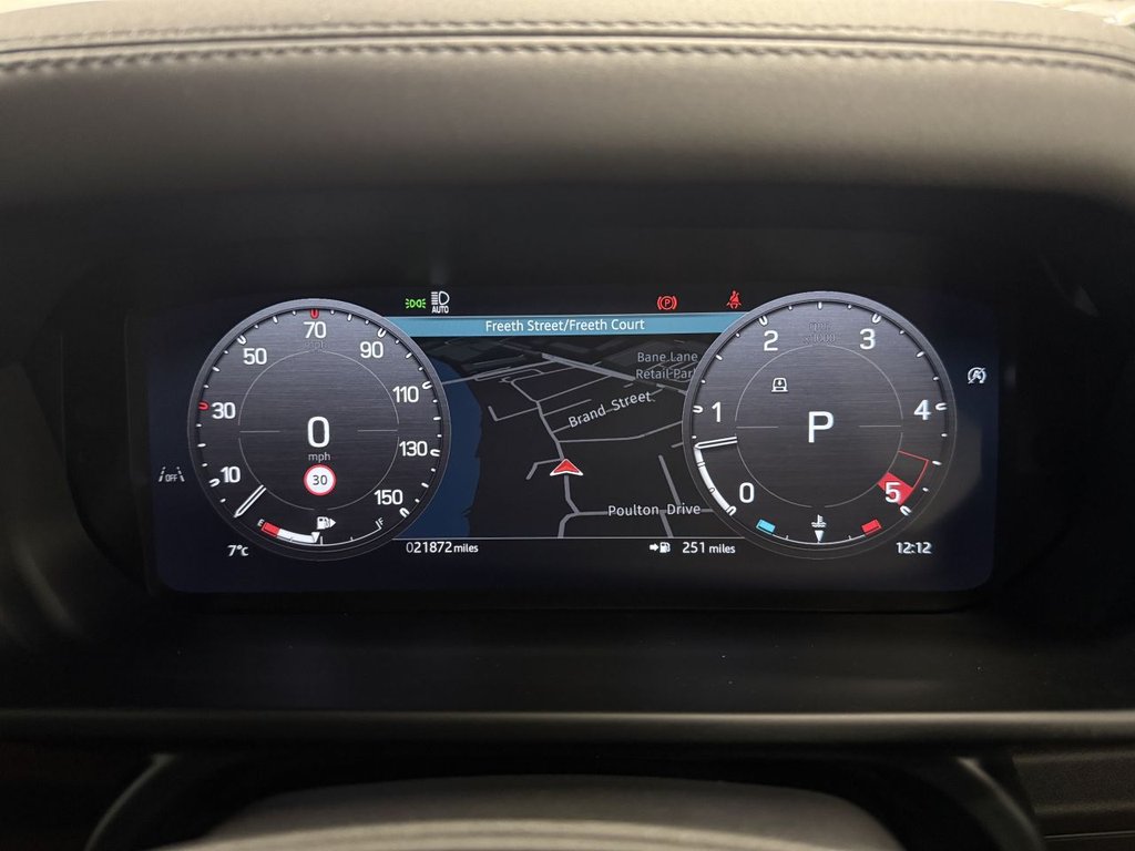 Used Land Rover Defender 2024 for sale - 77059624: Photo 25