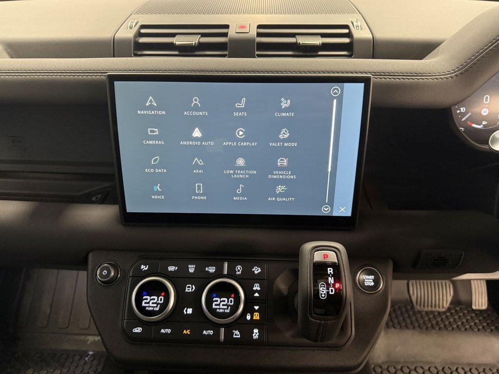 Used Land Rover Defender 2024 for sale - 77059624: Photo 27