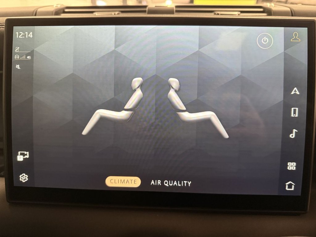 Used Land Rover Defender 2024 for sale - 77059624: Photo 35