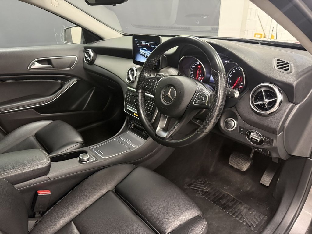 Used Mercedes-Benz GLA 2018 for sale - 77027357: Photo 20