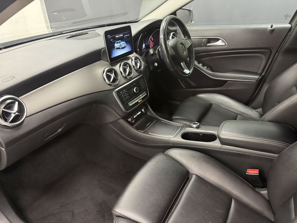 Used Mercedes-Benz GLA 2018 for sale - 77027357: Photo 34