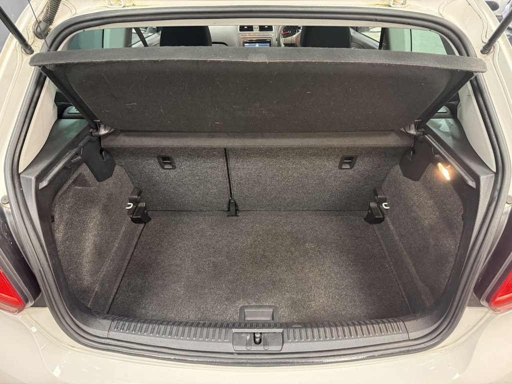 Used Volkswagen Polo 2014 for sale - 77236453: Photo 18