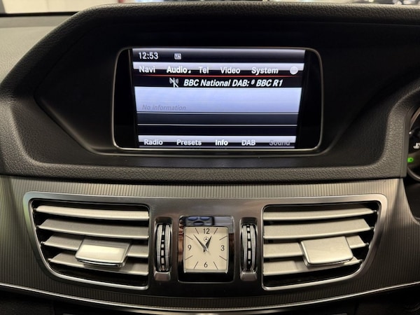Used Mercedes-Benz E Class 2014 for sale - 76279995: Photo 17