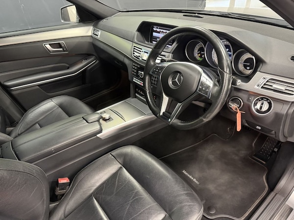 Used Mercedes-Benz E Class 2014 for sale - 76279995: Photo 19