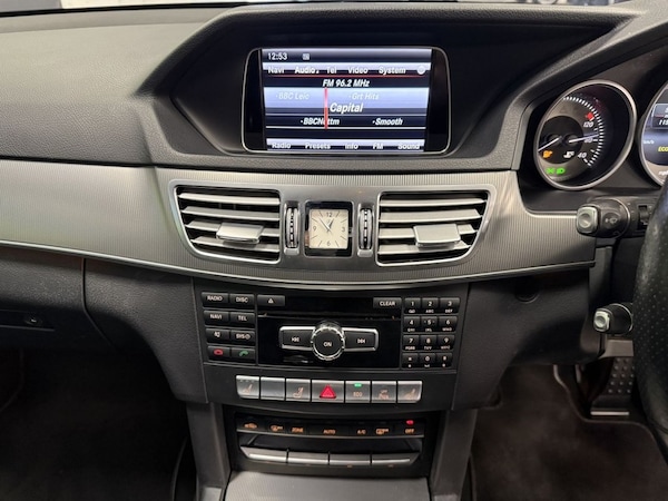 Used Mercedes-Benz E Class 2014 for sale - 76279995: Photo 28