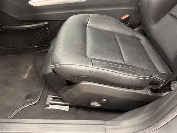 Used Mercedes-Benz E Class 2014 for sale - 76279995: Photo 33
