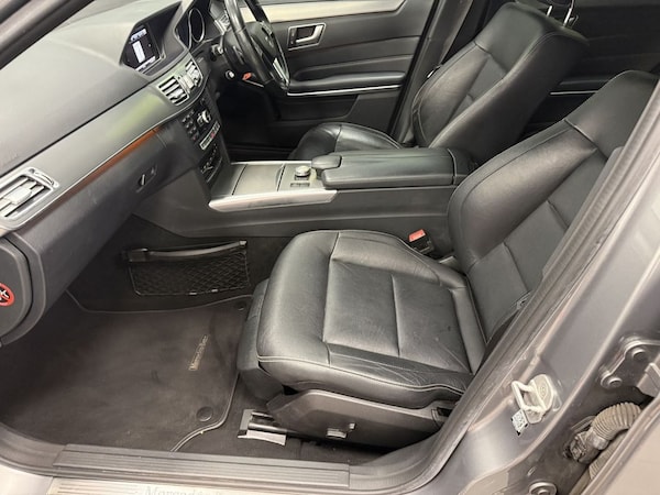 Used Mercedes-Benz E Class 2014 for sale - 76279995: Photo 35