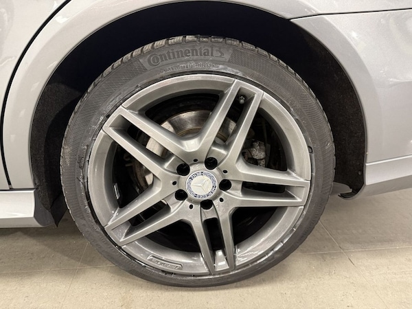 Used Mercedes-Benz E Class 2014 for sale - 76279995: Photo 43
