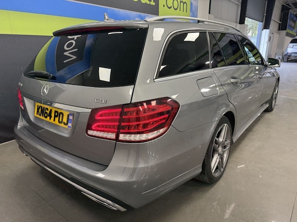 Used Mercedes-Benz E Class 2014 for sale - 76279995: Photo 6