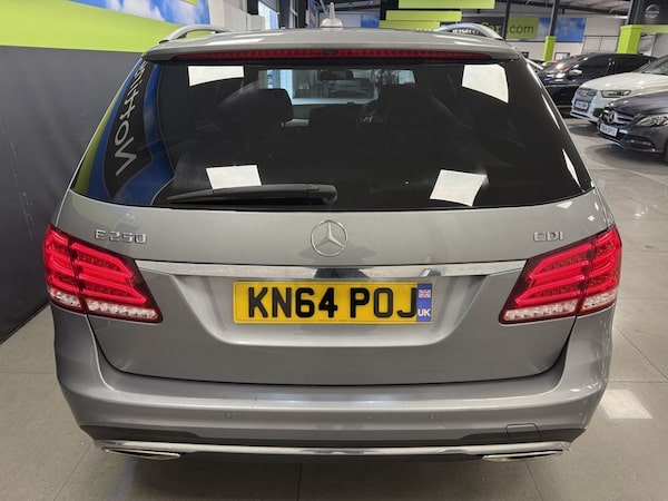 Used Mercedes-Benz E Class 2014 for sale - 76279995: Photo 7