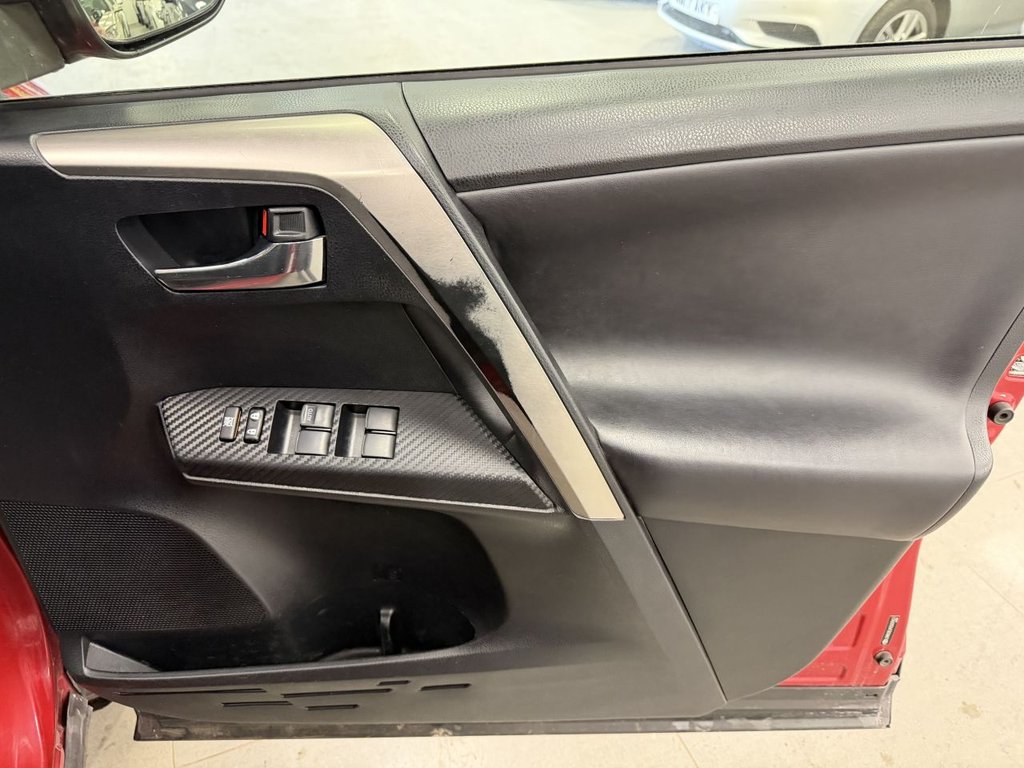 Used Toyota RAV4 2013 for sale - 78167320: Photo 15